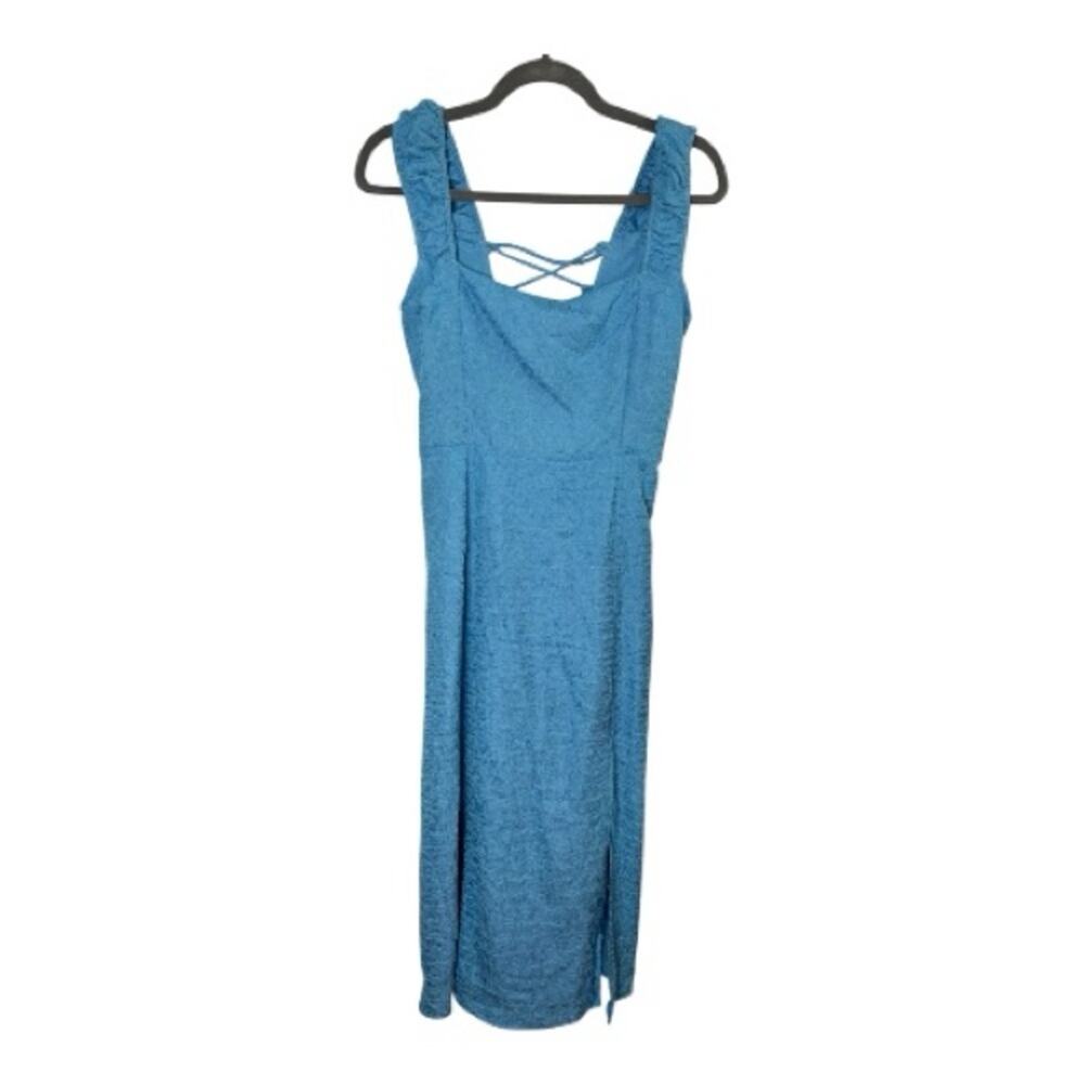 ASTR the Label Blue Textured Sleeveless Criss Cross Maxi Dress Medium
